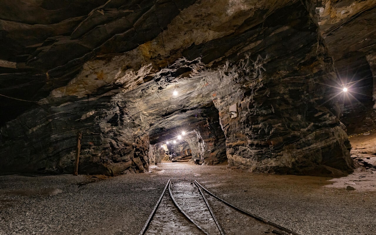 Mines and Tunnels Lighting